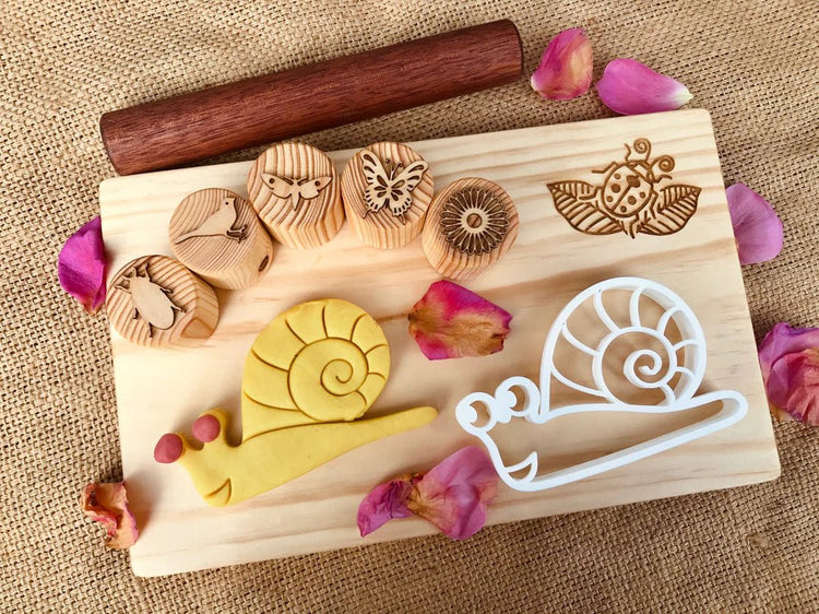 SNAIL BIO CUTTER by BEADIE BUG PLAY - The Playful Collective