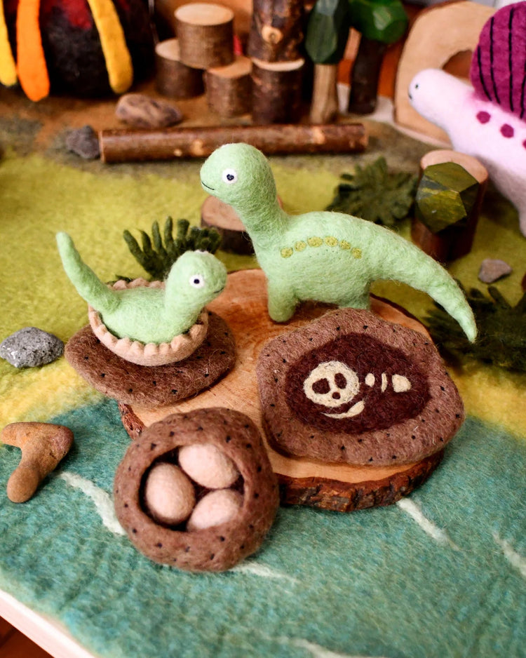 TARA TREASURES | FELT LIFE STAGES OF A DINOSAUR - BRONTOSAURUS by TARA TREASURES - The Playful Collective