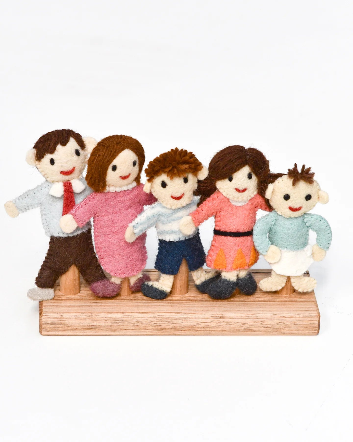 TARA TREASURES | FINGER FAMILY - FELT FINGER PUPPET SET by TARA TREASURES - The Playful Collective