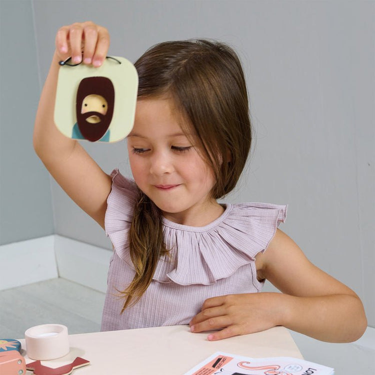 TENDER LEAF TOYS | HAIR SALON SET by TENDER LEAF TOYS - The Playful Collective