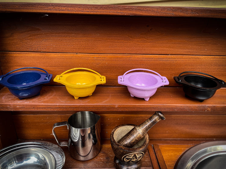 THE PLAYFUL COLLECTIVE | MINI CAST IRON OPEN CAULDRON - BLACK by THE PLAYFUL COLLECTIVE - The Playful Collective