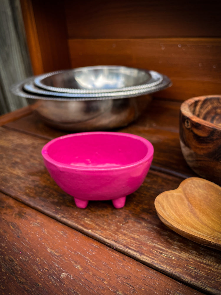 THE PLAYFUL COLLECTIVE | MINI OVAL CAST IRON CAULDRON - PINK by THE PLAYFUL COLLECTIVE - The Playful Collective