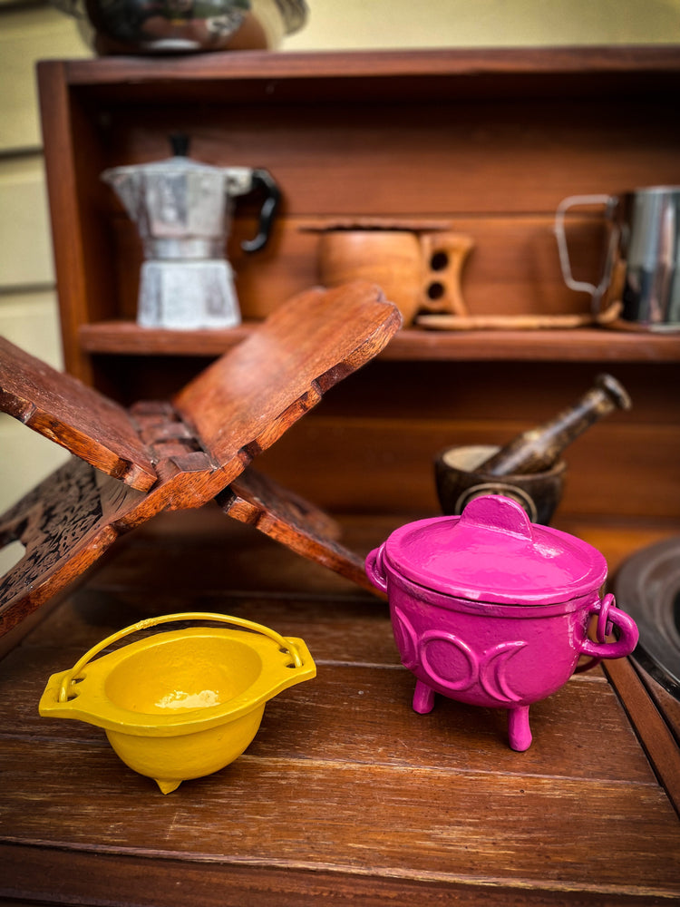 THE PLAYFUL COLLECTIVE | TRIPLE MOON CAST IRON CAULDRON - PINK by THE PLAYFUL COLLECTIVE - The Playful Collective