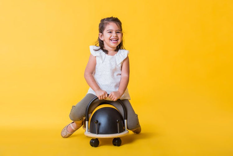 WHEELY BUG | LARGE BEE RIDE-ON by WHEELY BUG - The Playful Collective
