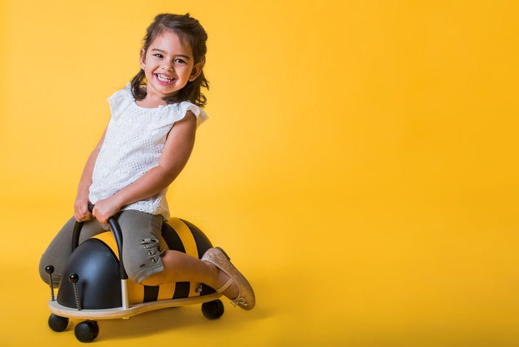 WHEELY BUG | LARGE BEE RIDE-ON by WHEELY BUG - The Playful Collective