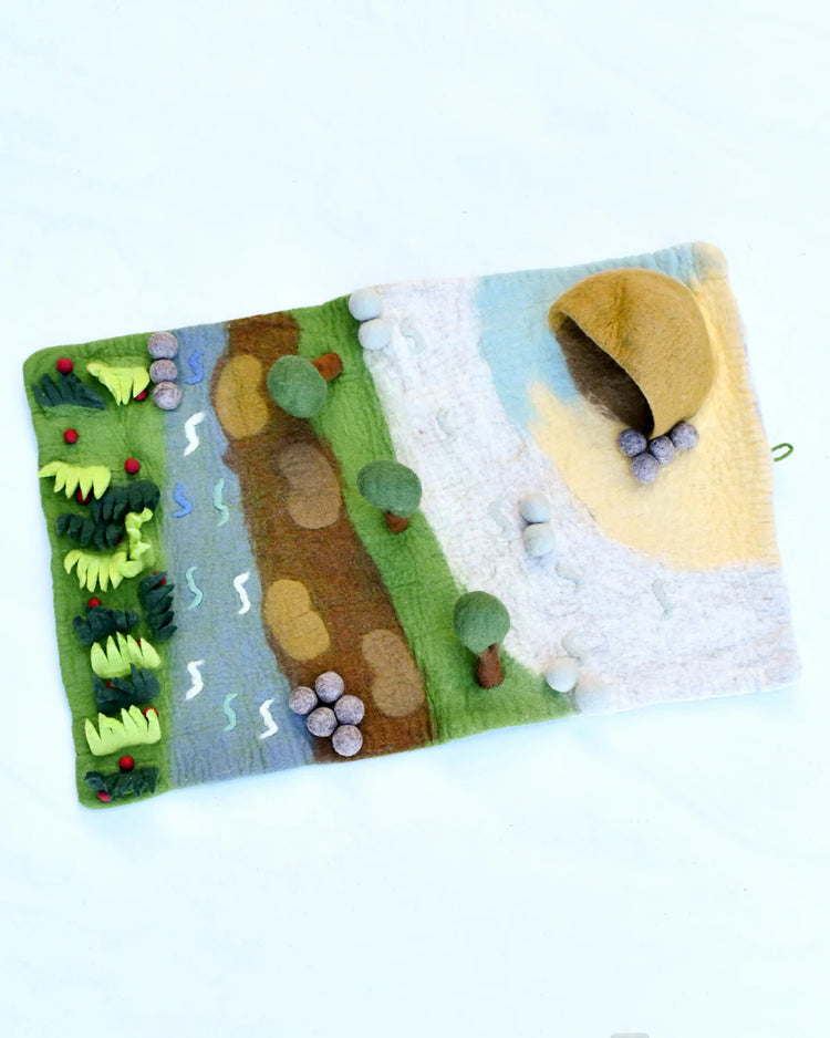 TARA TREASURES | BEAR HUNT PLAY MAT PLAYSCAPE