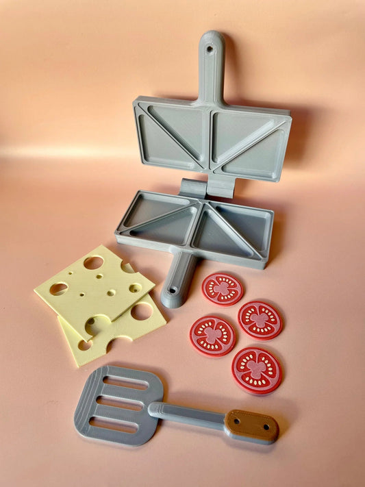 BEADIE BUG PLAY | ECO TOASTED SANDWICH KIT by BEADIE BUG PLAY - The Playful Collective