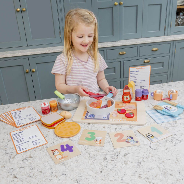 BLUEY | WOODEN HOTEL BREAKFAST TRAY by BLUEY - The Playful Collective