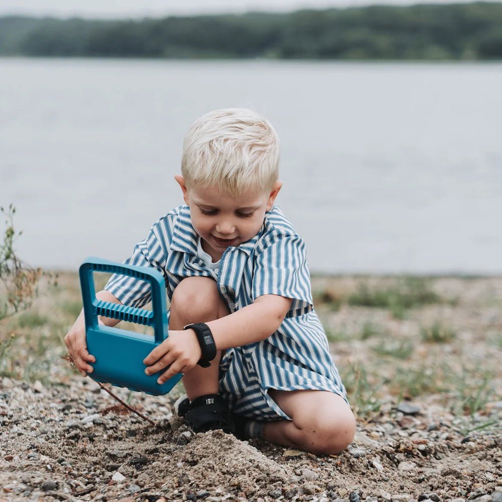 DANTOY | BLUE MARINE TOYS HAND SAND DIGGER by DANTOY - The Playful Collective