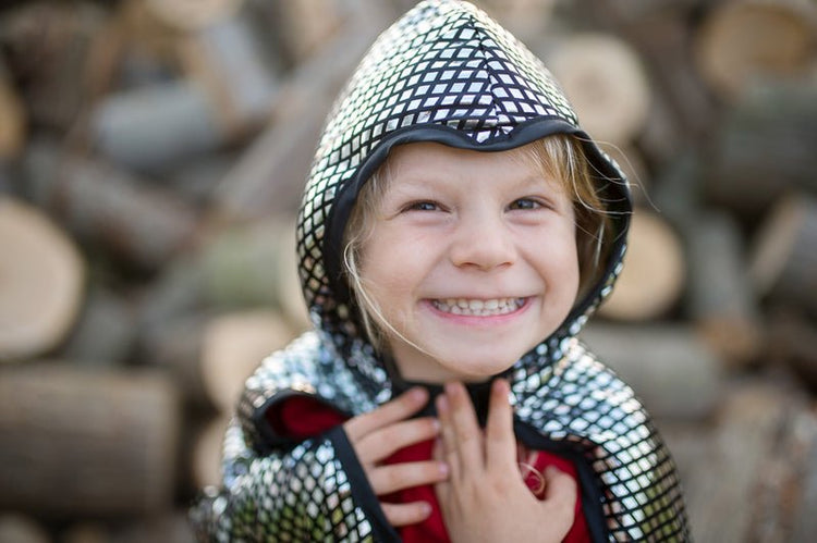 GREAT PRETENDERS | REVERSIBLE DRAGON / KNIGHT CAPE - SIZE 5 - 6 by GREAT PRETENDERS - The Playful Collective