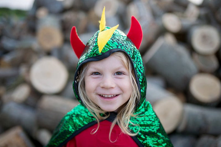 GREAT PRETENDERS | REVERSIBLE DRAGON / KNIGHT CAPE - SIZE 5 - 6 by GREAT PRETENDERS - The Playful Collective