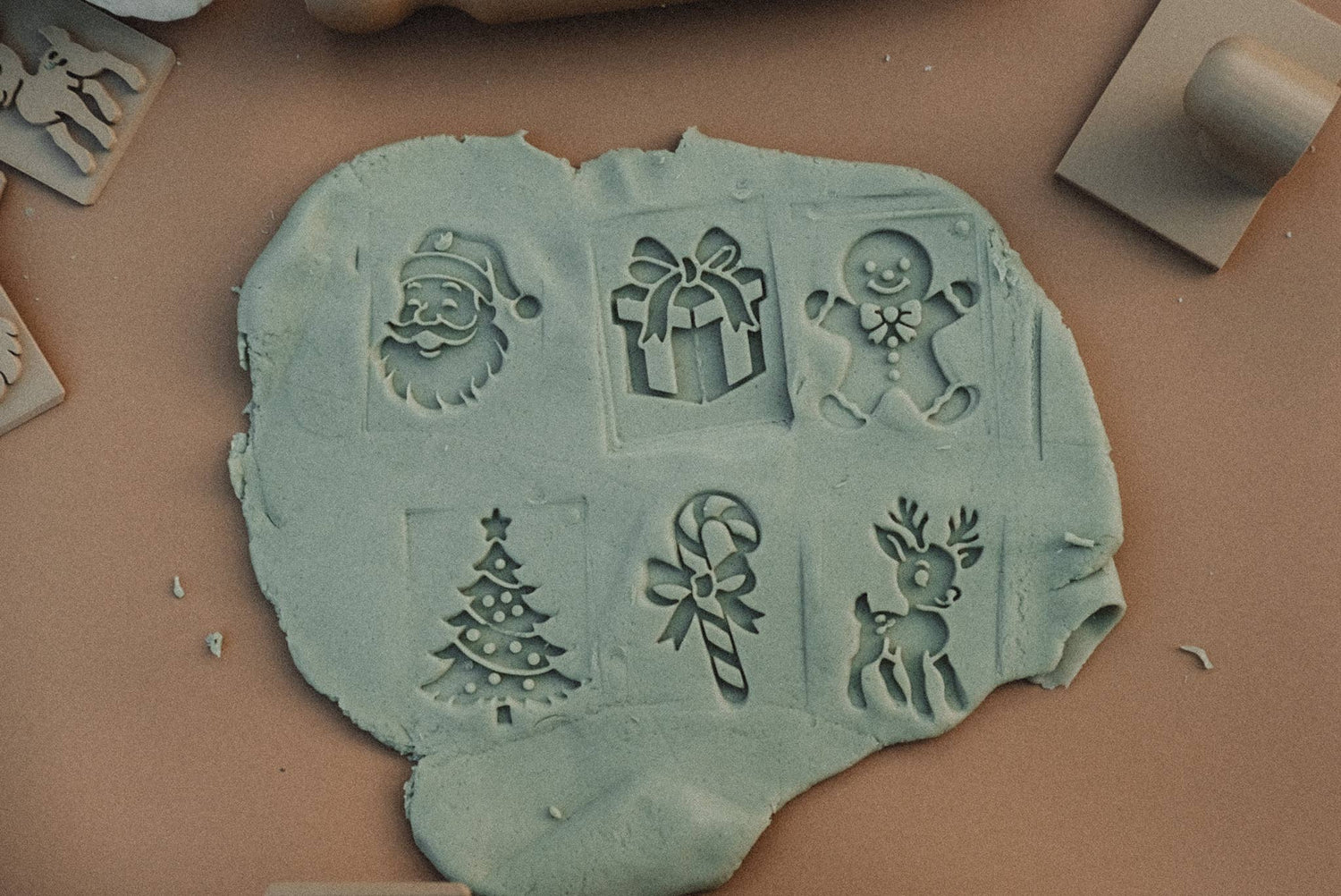 KINFOLK PANTRY | CHRISTMAS ECO STAMP SET by KINFOLK PANTRY - The Playful Collective