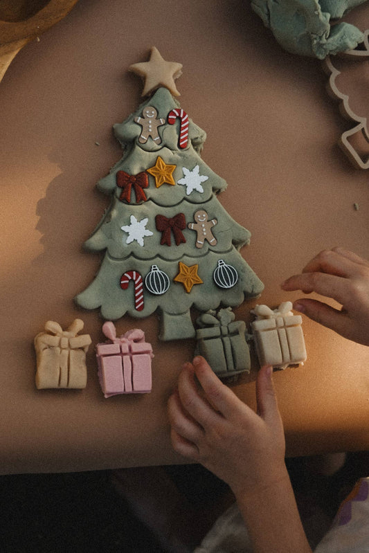 KINFOLK PANTRY | CHRISTMAS TREE PLAYDOUGH DECORATING KIT by KINFOLK PANTRY - The Playful Collective