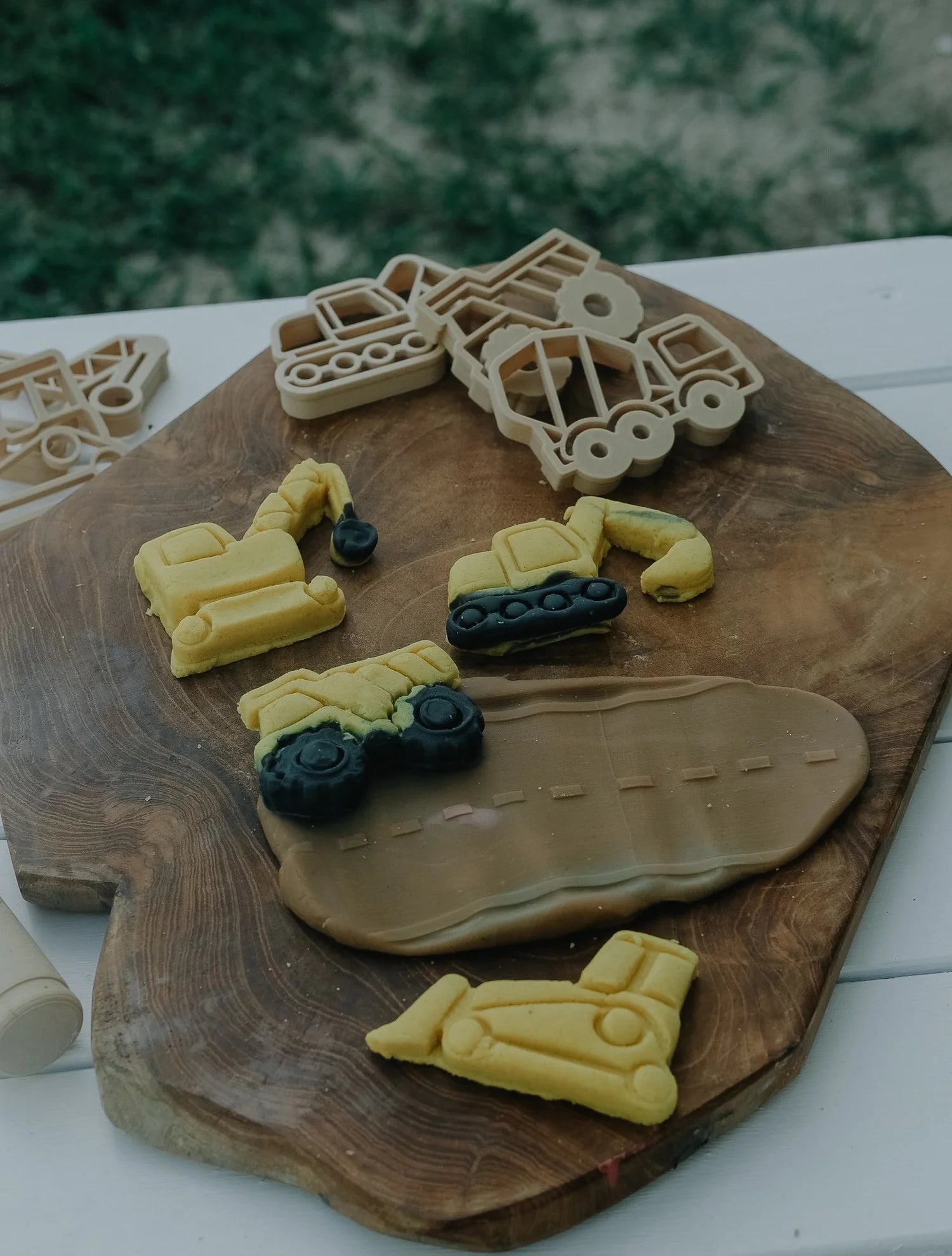 KINFOLK PANTRY | CONSTRUCTION ECO CUTTER™ SET by KINFOLK PANTRY - The Playful Collective
