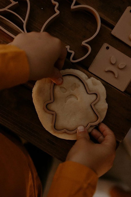 KINFOLK PANTRY | HALLOWEEN GHOST STAMP & CUTTER SET by KINFOLK PANTRY - The Playful Collective