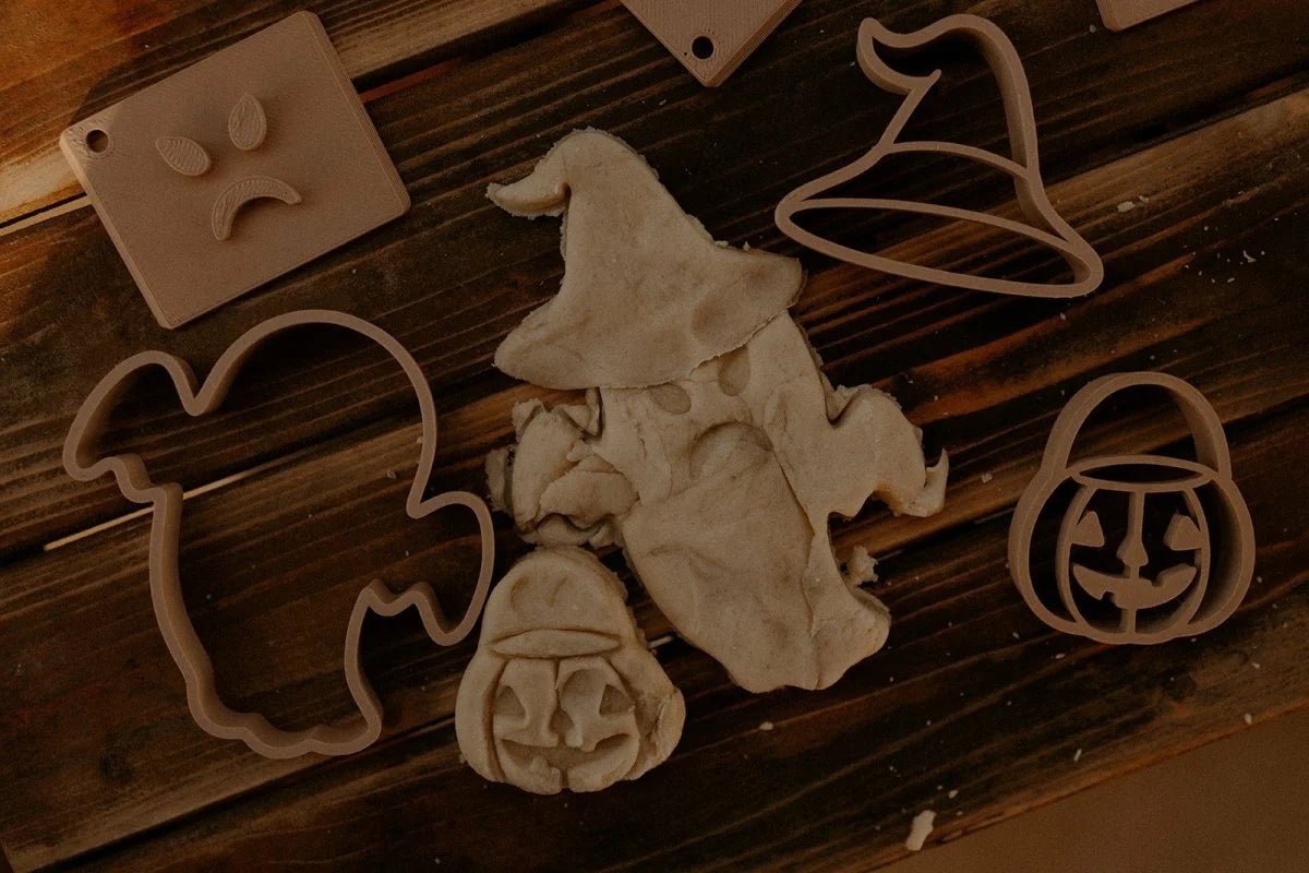 KINFOLK PANTRY | HALLOWEEN GHOST STAMP & CUTTER SET by KINFOLK PANTRY - The Playful Collective