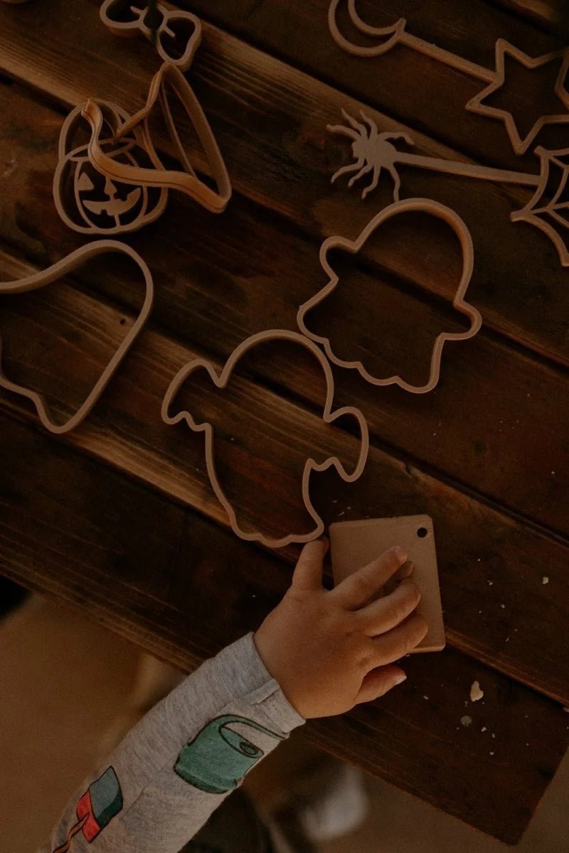 KINFOLK PANTRY | HALLOWEEN GHOST STAMP & CUTTER SET by KINFOLK PANTRY - The Playful Collective