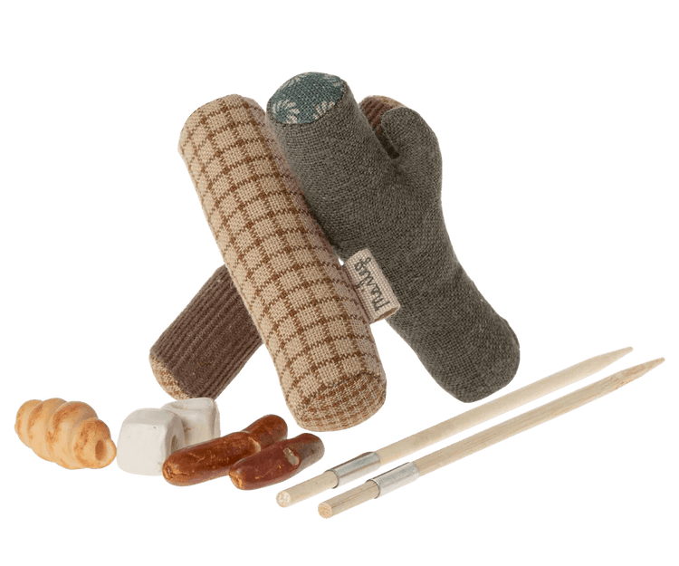 MAILEG | BONFIRE SET FOR HIKER MOUSE 2024 by MAILEG - The Playful Collective