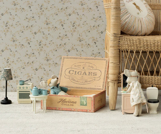 MAILEG | MUM AND DAD MICE IN CIGARBOX by MAILEG - The Playful Collective