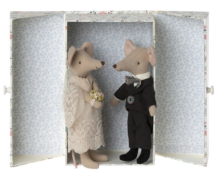 MAILEG | WEDDING MICE COUPLE IN BOX by MAILEG - The Playful Collective