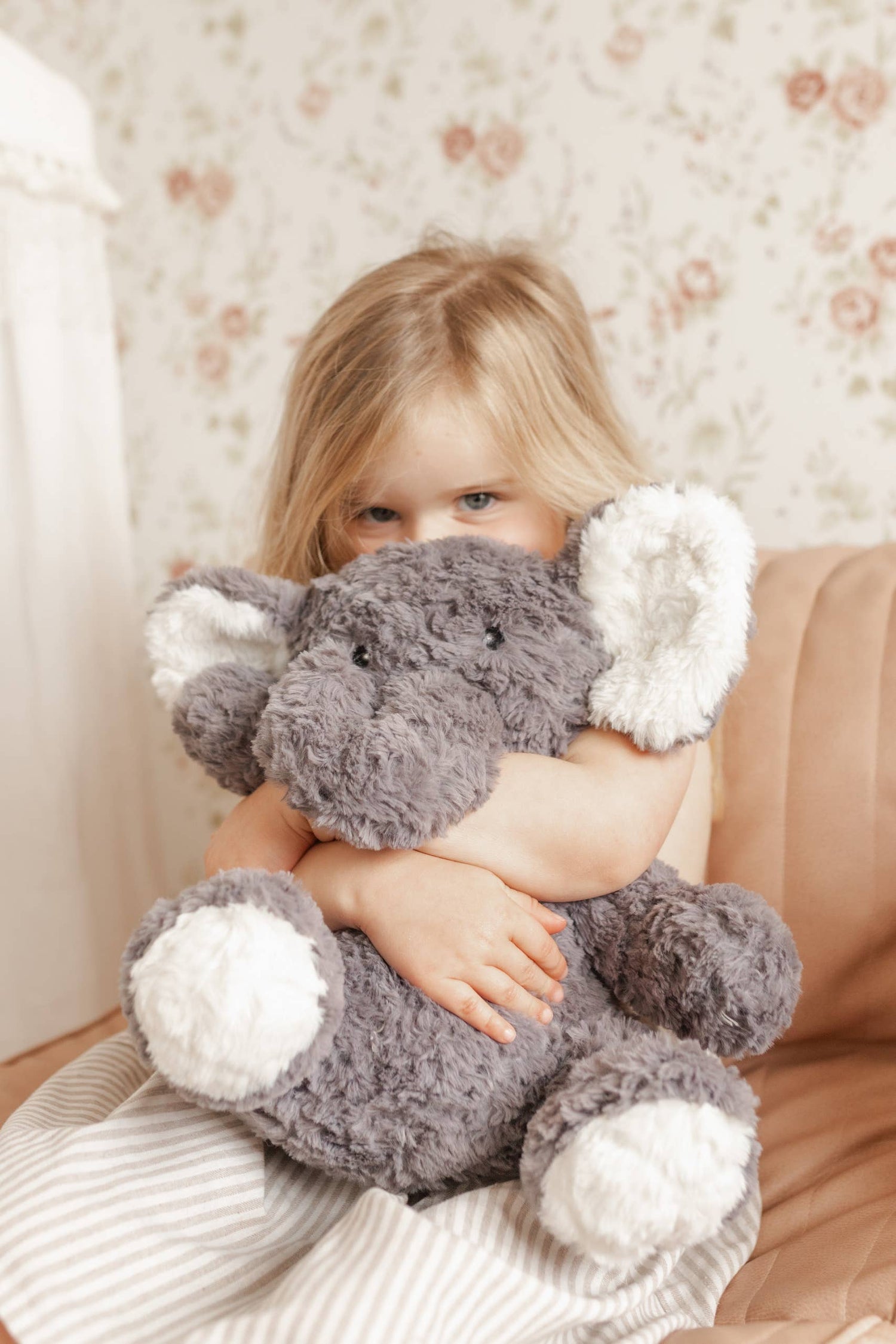 MINDFUL & CO KIDS | ELEANOR THE WEIGHTED ELEPHANT (FOR KIDS ANXIETY & SLEEP - SENSORY CALMING TOOL) by MINDFUL & CO KIDS - The Playful Collective