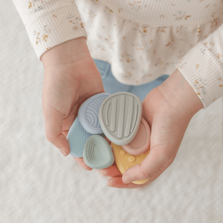 MINDFUL & CO KIDS | WORRY STONES FOR KIDS by MINDFUL & CO KIDS - The Playful Collective