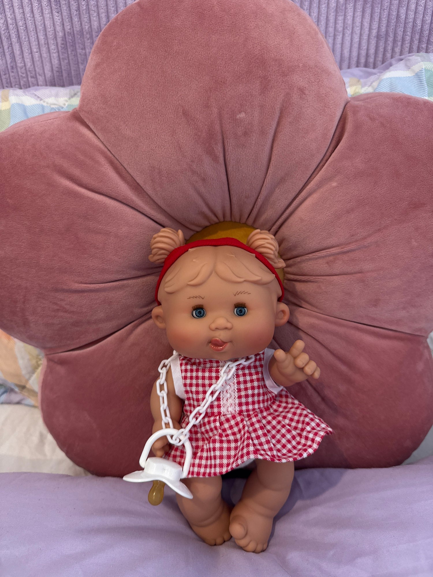 NINES D'ONIL | BABY DOLL PEPOTE ORIGINAL FUNTASTIC (26CM) Rosie by NINES D'ONIL DOLLS - The Playful Collective