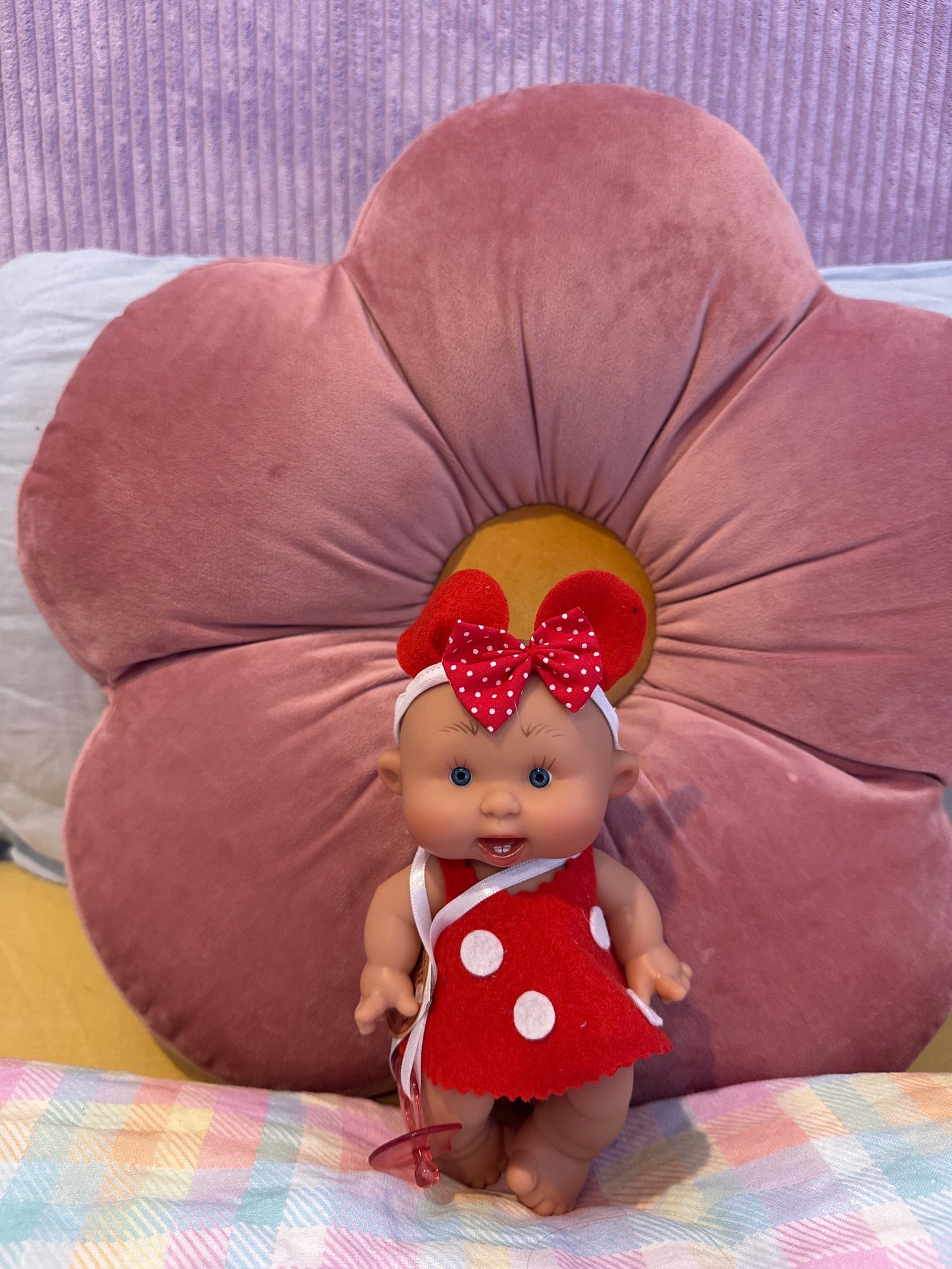 NINES D'ONIL | BABY DOLL PEPOTIN ORIGINAL (21CM) Minnie by NINES D'ONIL DOLLS - The Playful Collective