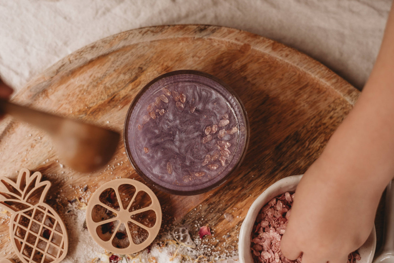 PEARL BAY - SHIMMERING POTION PLAY ACTIVATOR - POTION PLAY INGREDIENT by THE SALTWATER COLLECTIVE - The Playful Collective