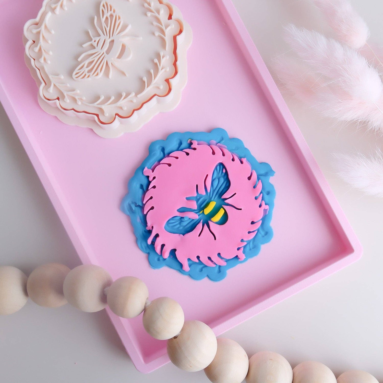 PLAY SENSE | ECO PLAYDOUGH STAMP - BUMBLE BEE MOTIF by PLAY SENSE - The Playful Collective