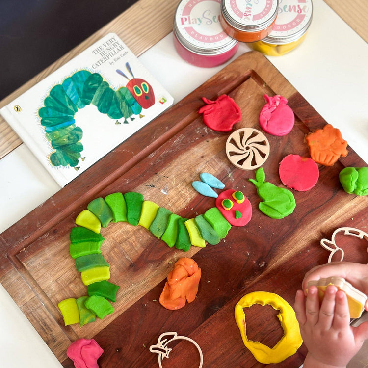 PLAY SENSE | PLAYDOUGH - BRIGHT GREEN (PEAR SCENTED) by PLAY SENSE - The Playful Collective