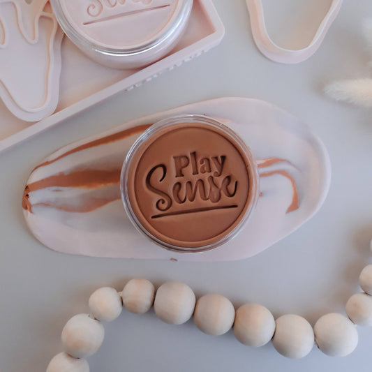 PLAY SENSE | PLAYDOUGH - BROWN (LAMINGTON SCENTED) by PLAY SENSE - The Playful Collective