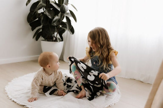 PLAY SILKIES | LITTLE ABSTRACT PLAY SILKS by PLAY SILKIES - The Playful Collective