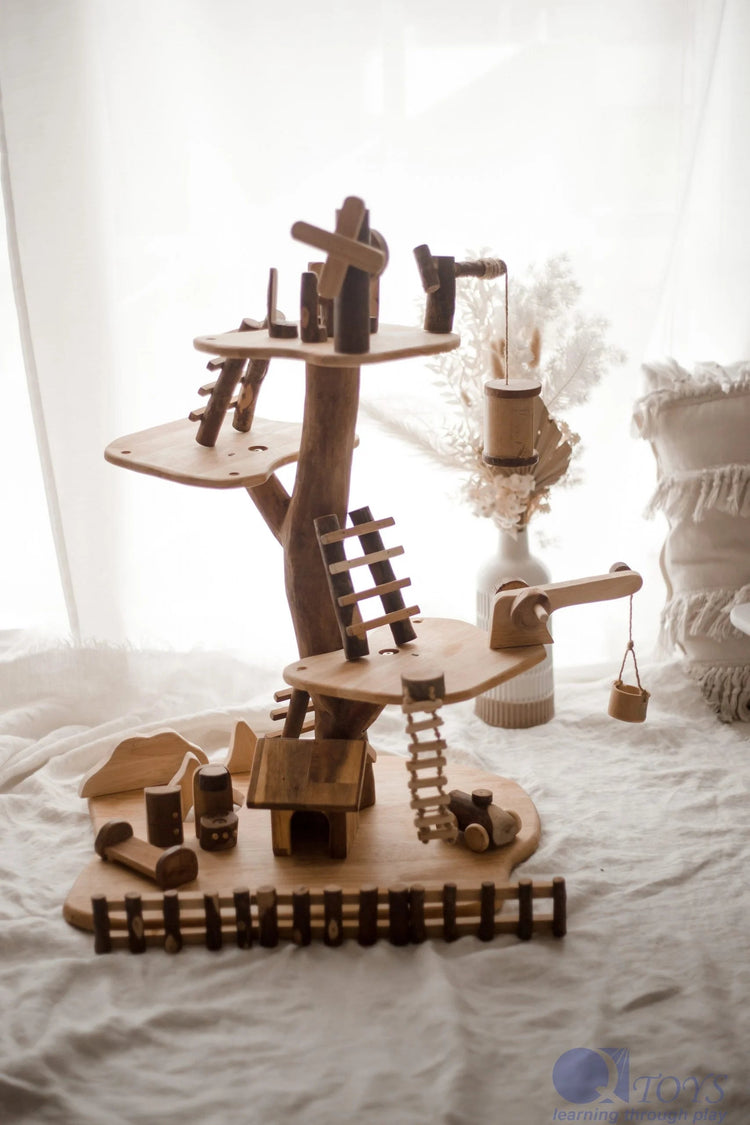 QTOYS | ADVENTURE DOLL TREEHOUSE by QTOYS - The Playful Collective