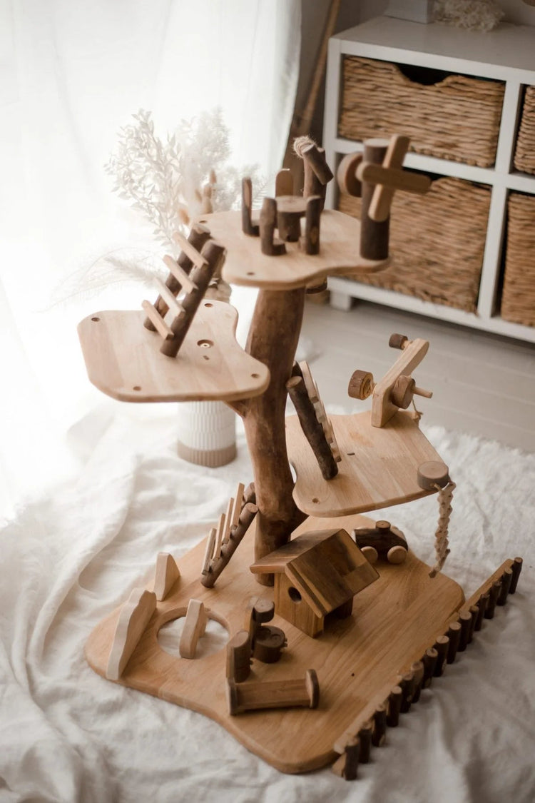 QTOYS | ADVENTURE DOLL TREEHOUSE by QTOYS - The Playful Collective