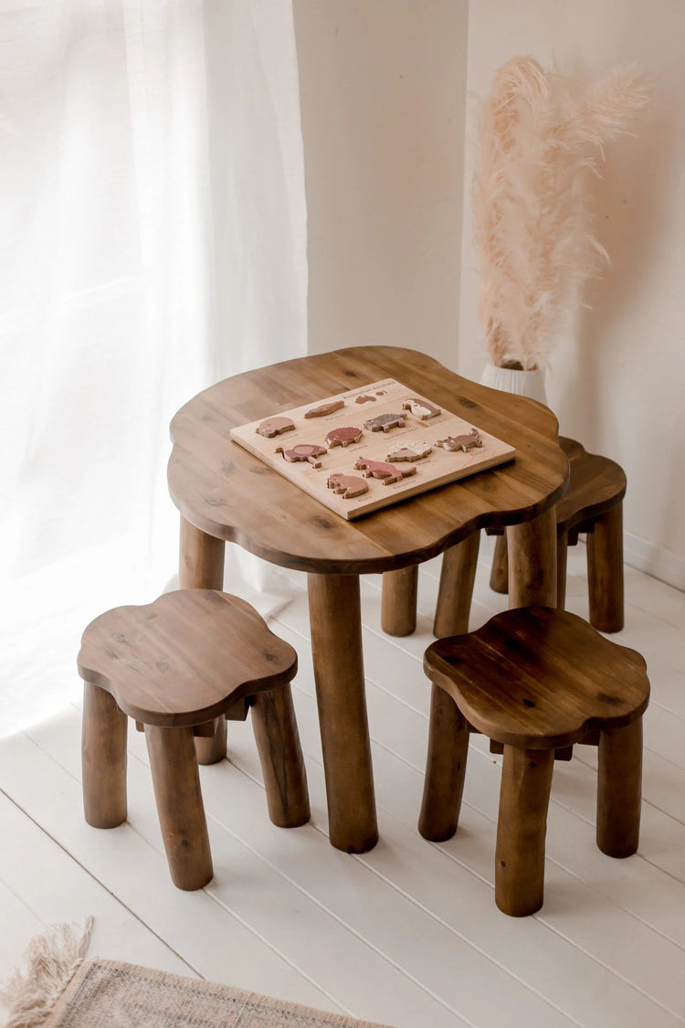 QTOYS | HARDWOOD TREE TABLE WITH 3 STOOLS by QTOYS - The Playful Collective