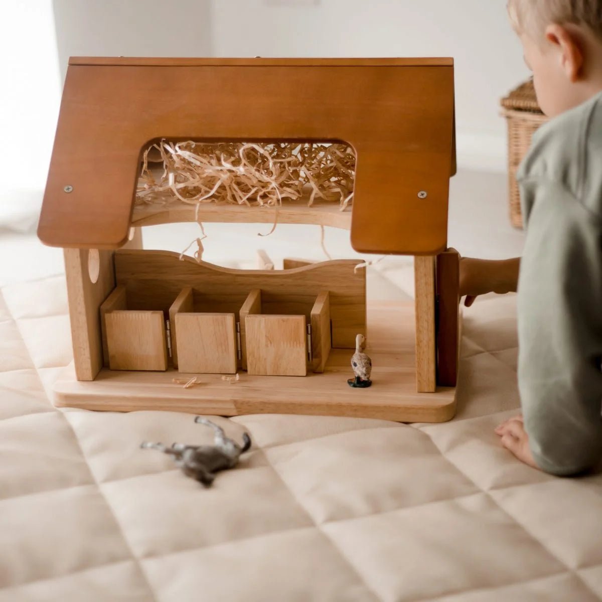 QTOYS | HORSE STABLE by QTOYS - The Playful Collective