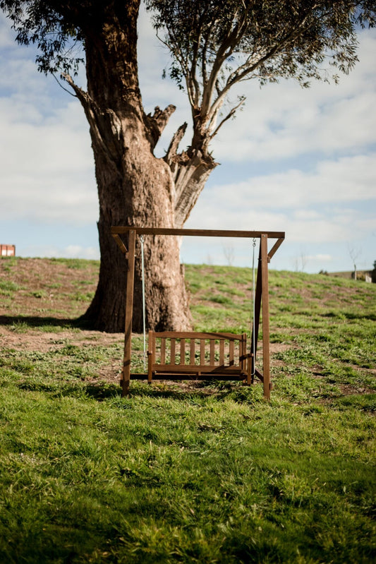 QTOYS | MACULATA KIDS OUTDOOR GARDEN SWING by QTOYS - The Playful Collective