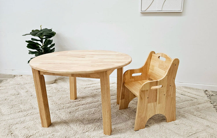 QTOYS | MEDIUM ROUND TABLE WITH 2 TODDLER CHAIRS by QTOYS - The Playful Collective