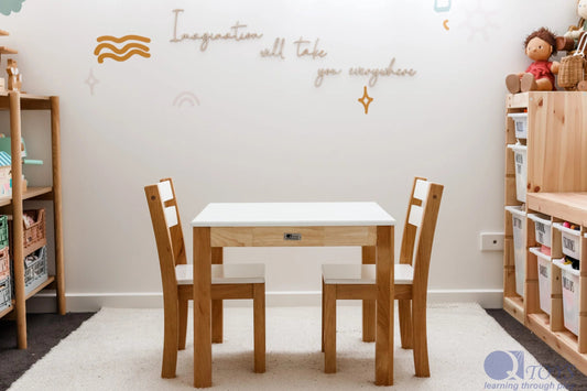 QTOYS | WHITE - TOPPED TIMBER TABLE WITH 2 MATCHING CHAIRS by QTOYS - The Playful Collective