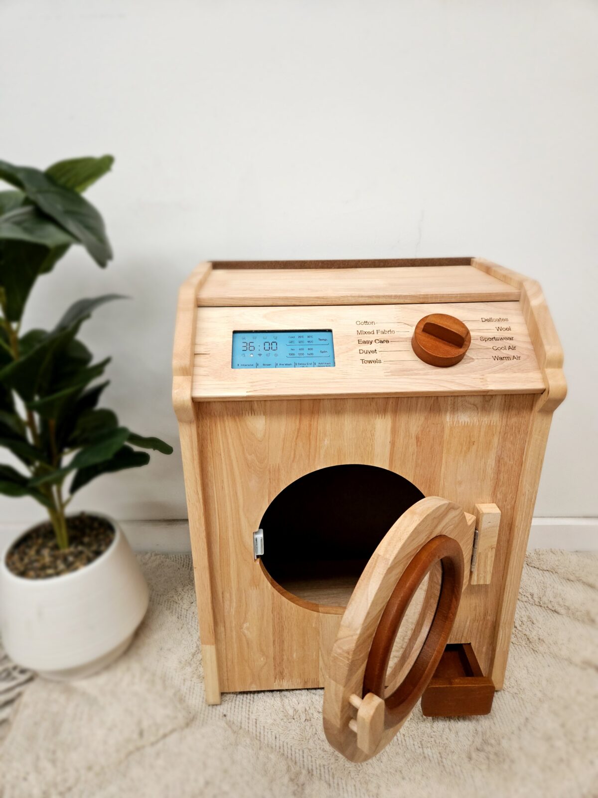 QTOYS | WOODEN WASHING MACHINE by QTOYS - The Playful Collective