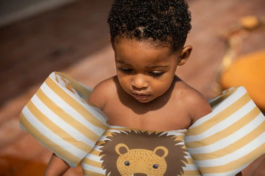 SWIM ESSENTIALS | PUDDLE JUMPER SWIM VEST - LION (2 - 6Y) *PRE - ORDER* by SWIM ESSENTIALS - The Playful Collective