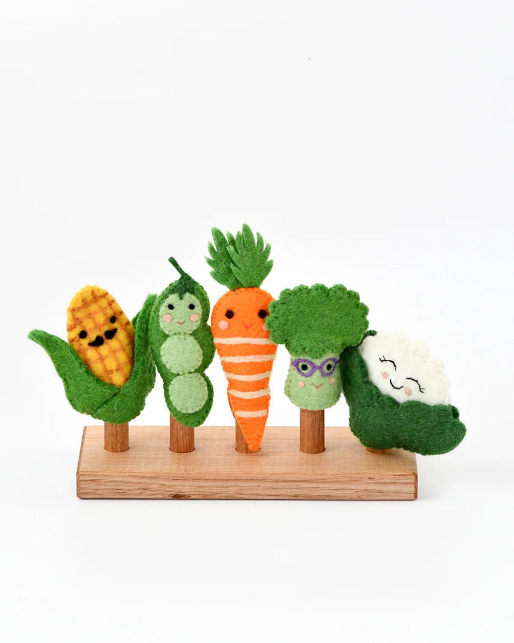 TARA TREASURES | FELT VEGETABLES FINGER PUPPET SET *PRE - ORDER* by TARA TREASURES - The Playful Collective