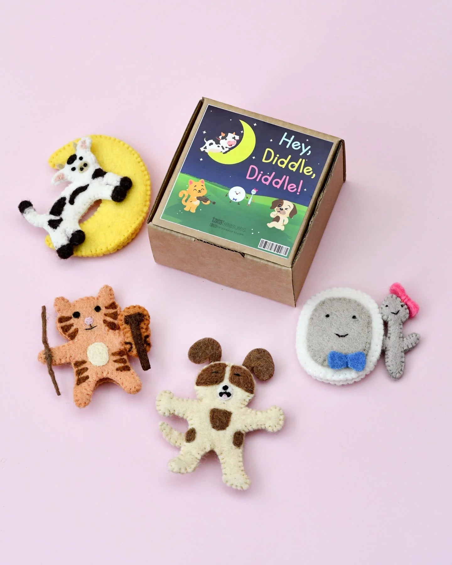 TARA TREASURES | HEY DIDDLE DIDDLE FINGER PUPPET SET *PRE-ORDER* by TARA TREASURES - The Playful Collective