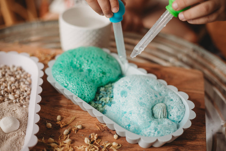 THE SALTWATER COLLECTIVE | AQUAMARINE - MEDIUM SALTWATER FIZZ POTION BUBBLES - POTION PLAY INGREDIENT by THE SALTWATER COLLECTIVE - The Playful Collective