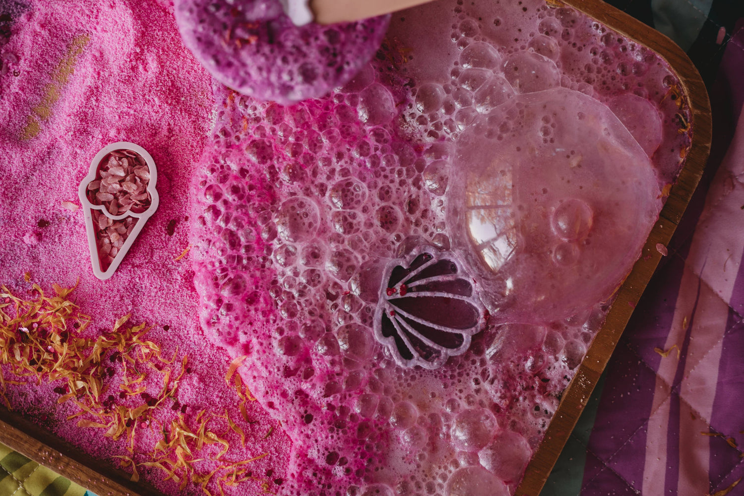 THE SALTWATER COLLECTIVE | BERRYLICIOUS ICE CREAM POTION KIT by THE SALTWATER COLLECTIVE - The Playful Collective