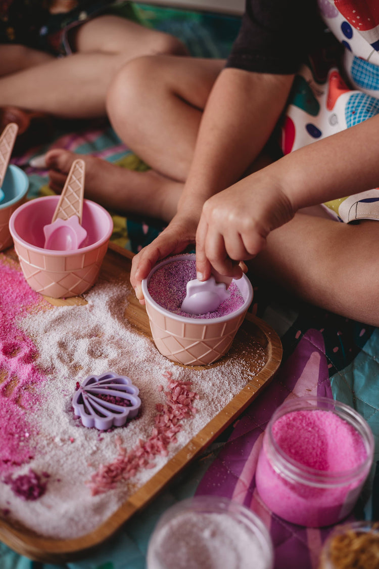 THE SALTWATER COLLECTIVE | BERRYLICIOUS ICE CREAM POTION KIT by THE SALTWATER COLLECTIVE - The Playful Collective