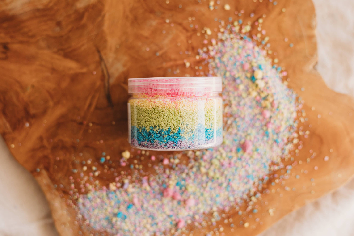 THE SALTWATER COLLECTIVE | RAINBOW - MEDIUM SALTWATER FIZZ POTION BUBBLES - POTION PLAY INGREDIENT by THE SALTWATER COLLECTIVE - The Playful Collective
