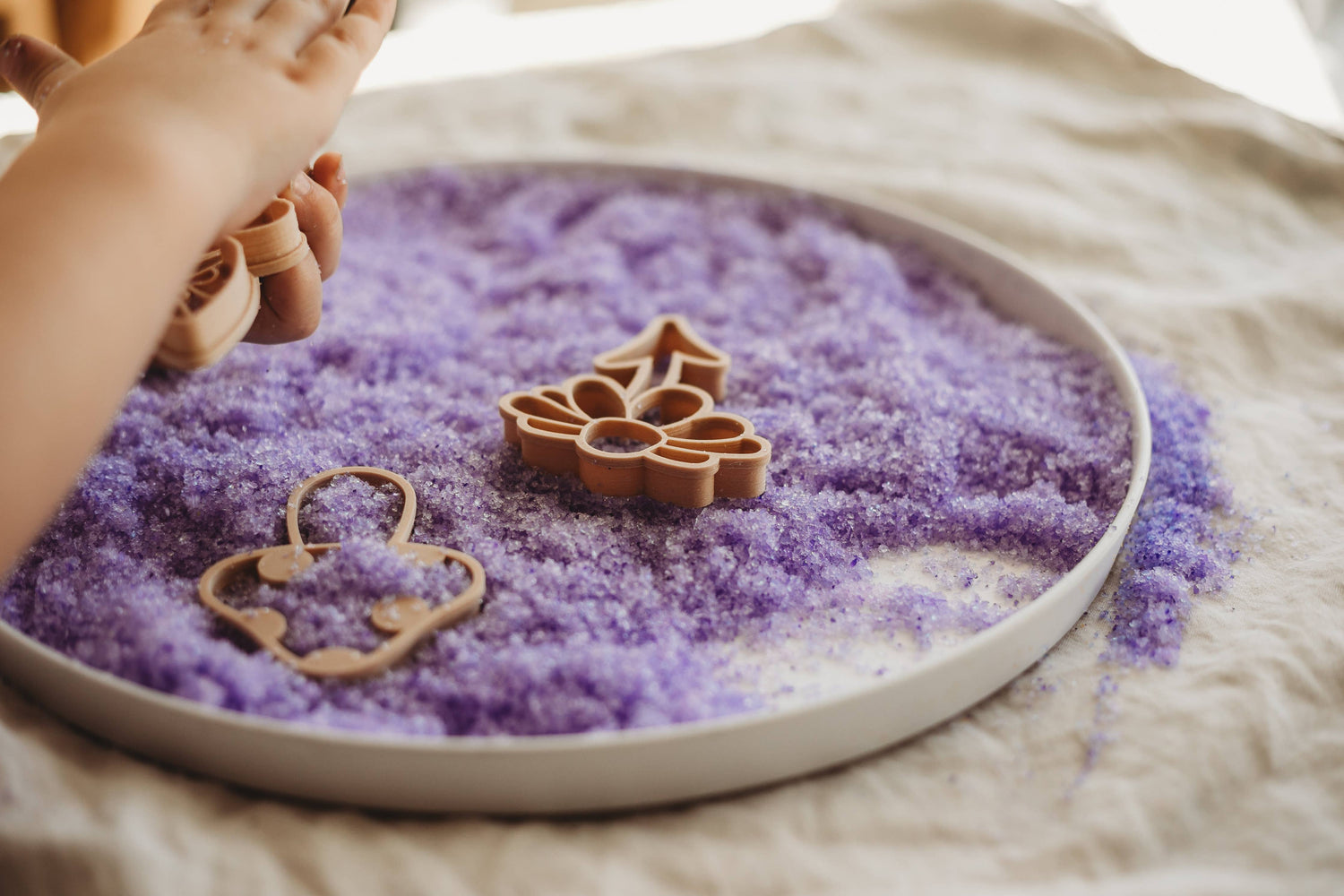 THE SALTWATER COLLECTIVE | URCHIN FLUFF - PURPLE INSTANT SNOW by THE SALTWATER COLLECTIVE - The Playful Collective