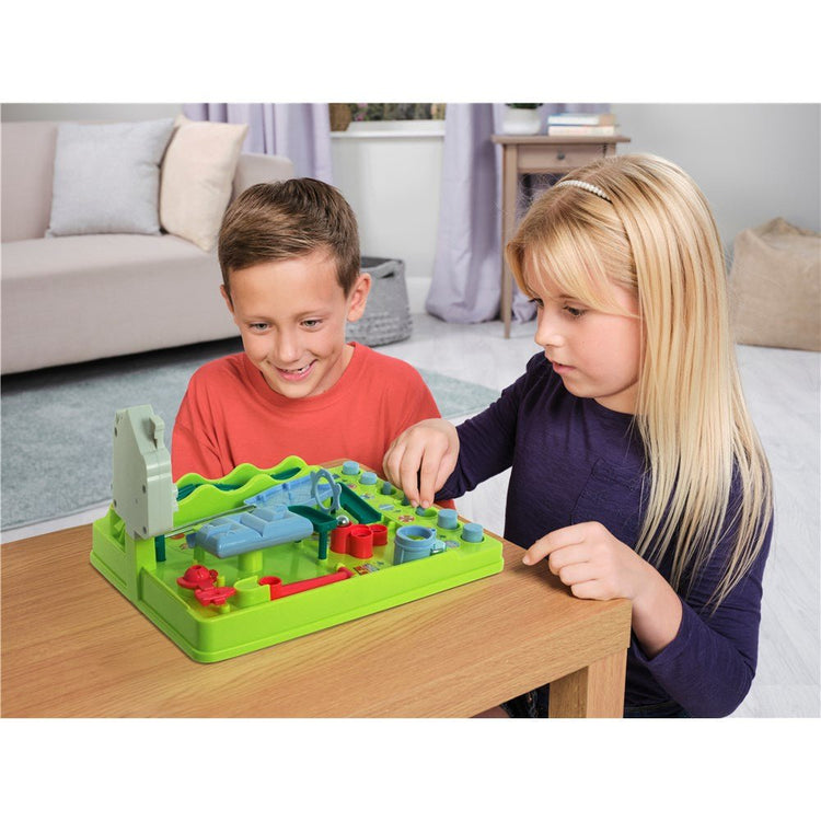 TOMY | SCREWBALL SCRAMBLE - BLUEY by TOMY - The Playful Collective